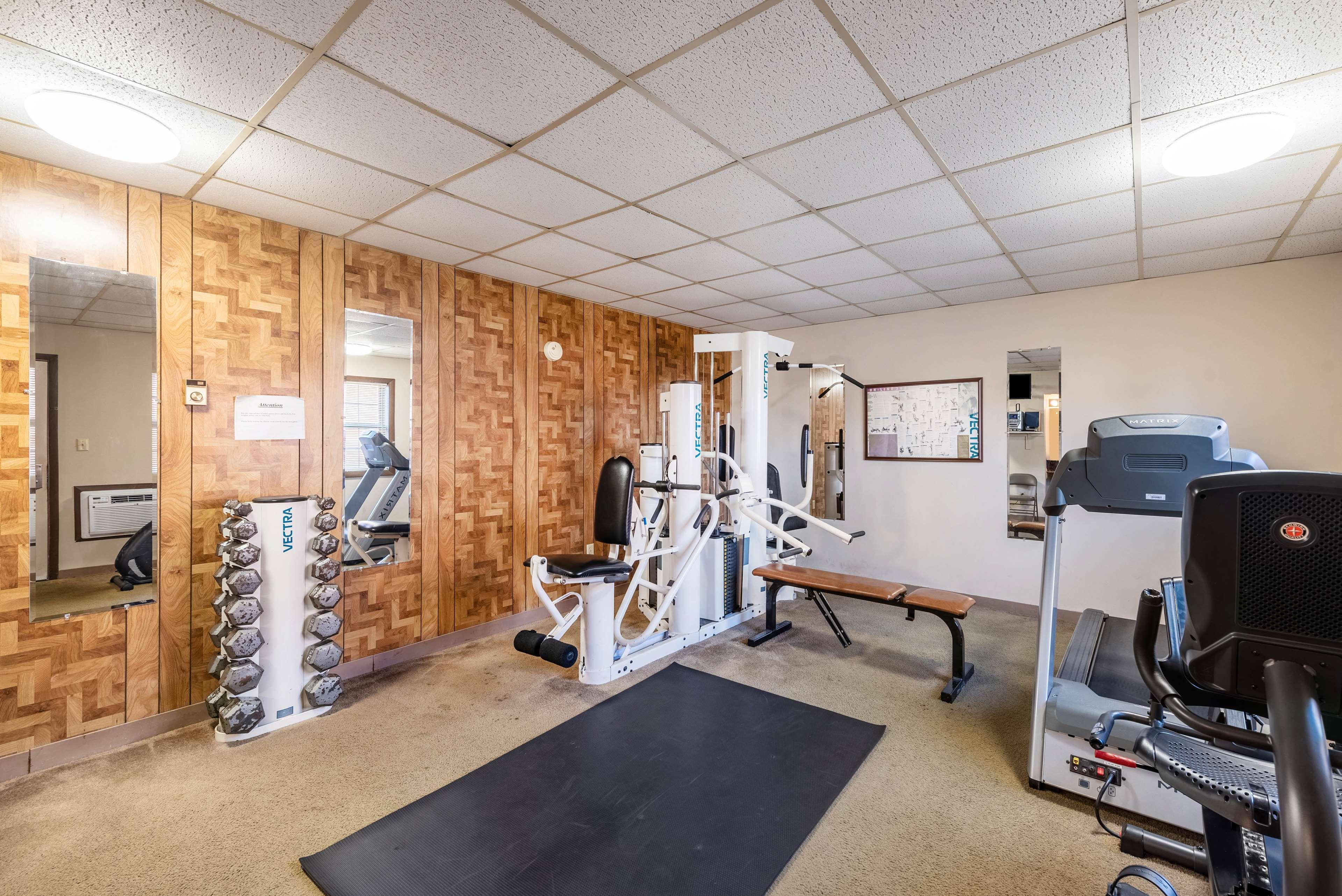 Americas Best Value Inn St. Marys Екстериор снимка